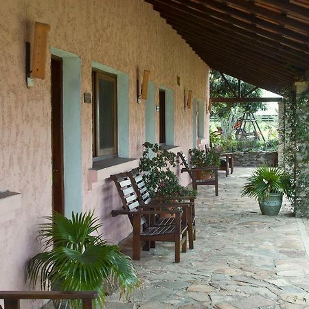 Estancia Turistica Finca Piedra Mal Abrigo Exteriör bild